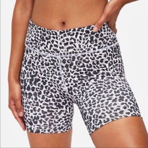 Ov animal print shorts